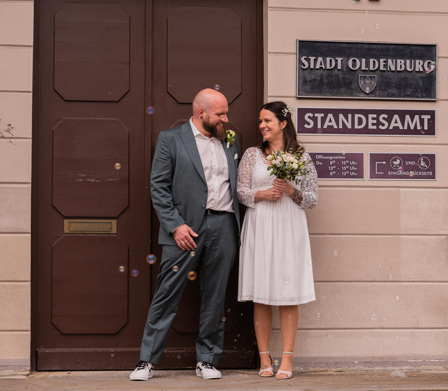 Brautpaar Hochzeitsfotografie Hochzeitsfotograf Bremen Hochzeitsfotografin Hochzeitsfotograf Standesamt Oldenburg